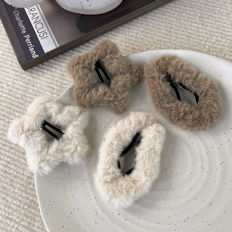 Hair Clip Fluffy Star Cloud Cr - огляд і ціна Hair Care Lotion